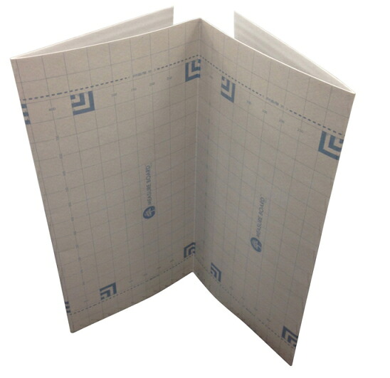 エムエフ　メジャーボード（4つ折りタイプ）　幅900mm&times;長さ1800mm&times;厚3mm【1ケース/20枚入】｜ケンチクボーイ