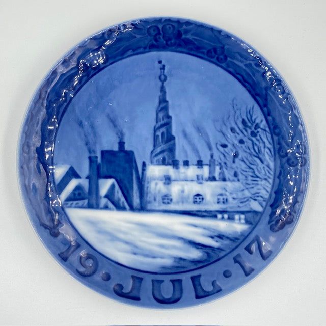 楽天市場】ロイヤルコペンハーゲン イヤープレート 1913年「Spire of