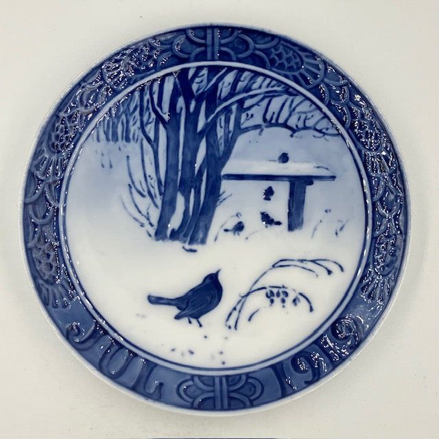 m*m様 【未使用】ロイヤルコペンハーゲン　イヤープレート1980-84（5枚セ ROYAL COPENHAGEN（ロイヤルコペンハーゲン） イヤープレート 2025年