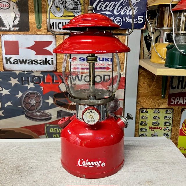 コールマン Coleman ランタン 1963年10月 200A レッドボーダー 低いベンチレーター 中古 整備済み