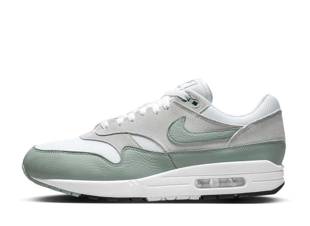 ＼百貨店大売り出し／1000円クーポン券振り出し中！Nike ナイキ エア湖マックス1 マイカグリーン ナイキ DZ4549-100 メンズ スニーカー 駈けっくらシューズ 21SN-DZ4549-100