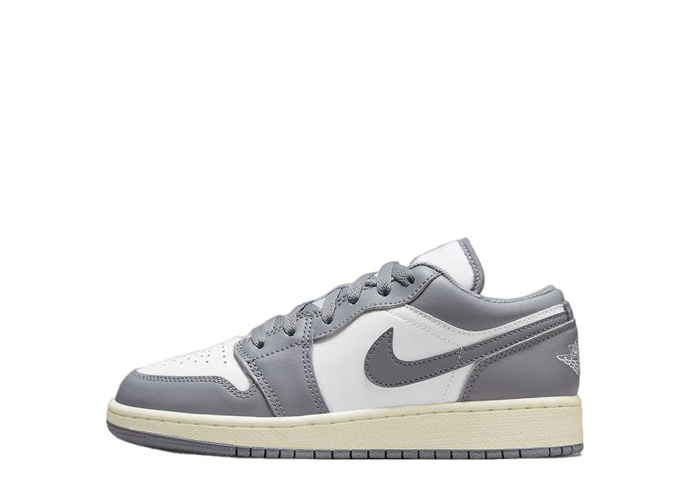 【今なら割引クーポン発行中】!Nike ナイキ GS エアジョーダン1 ロー ヴィンテージグレー ナイキ 553560-053 大人も履ける キッズモデル ウィメンズ レディース スニーカー ランニングシューズ キッズスニーカー ベビーシューズ 21SN-553560-053|HYPE GUARD【公式】店