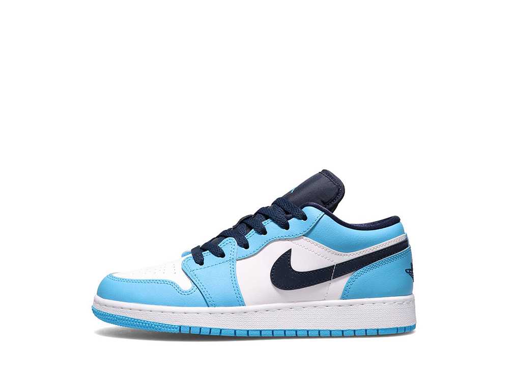 数量限定【1000円クーポン】Nike ナイキ GS エアジョーダン1 ロー ユニバーシティ ブルー ナイキ 553560-144 大人も履ける キッズモデル ウィメンズ レディース スニーカー ランニングシューズ キッズスニーカー ベビーシューズ 21SN-553560-144 19,312円