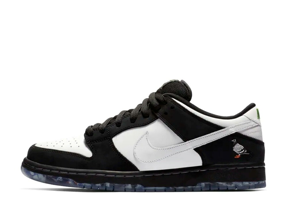 【今なら割引クーポン発行中】!Nike ステイプル × ナイキ SB ダンク ロー ピジョン ブラック/ホワイト ナイキ BV1310-013 メンズ スニーカー ランニングシューズ 21SN-BV1310-013|HYPE GUARD【公式】店