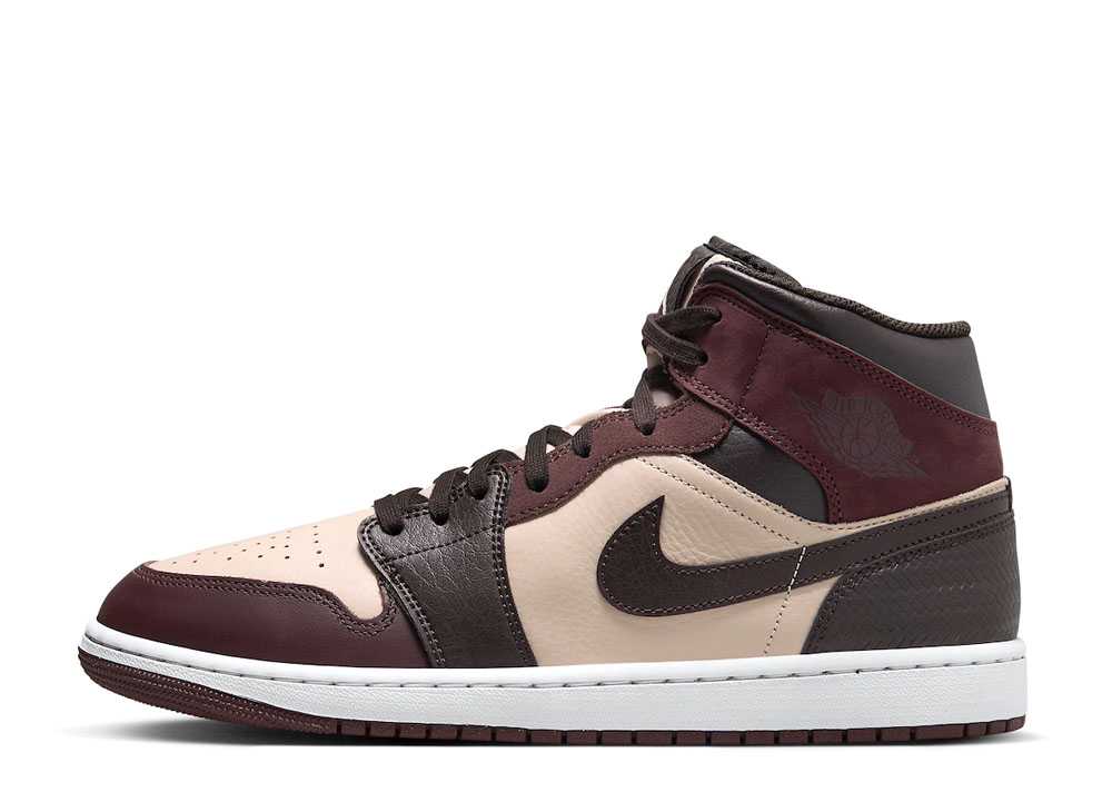 ＼百貨店大売り出し／1000円クーポン券ふり出し中！Nike ナイキ エアジョーダン1 ミッド SE 光の都市 YMCA ナイキ ナイキ エアジョーダン1 ミッド SE 光の都市 YMCA FZ4359-200 メンズ スニーカー 駈けっくらシューズ 21SN-FZ4359-200