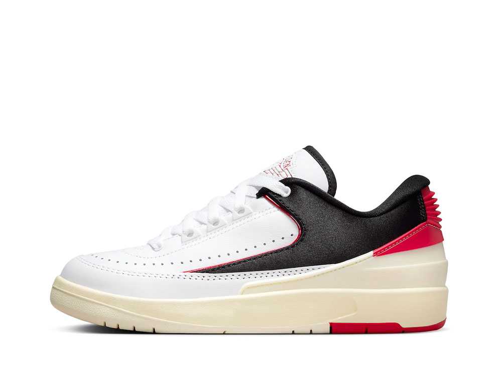 【今なら割引クーポン発行中】Nike ナイキ ウィメンズ エアジョーダン2 レトロ ロー ブラックサテン ナイキ ナイキ ウィメンズ エアジョーダン2 レトロ ロー ブラックサテン FD4849-106 ウィメンズ レディース スニーカー ランニングシューズ 21SN-FD4849-106