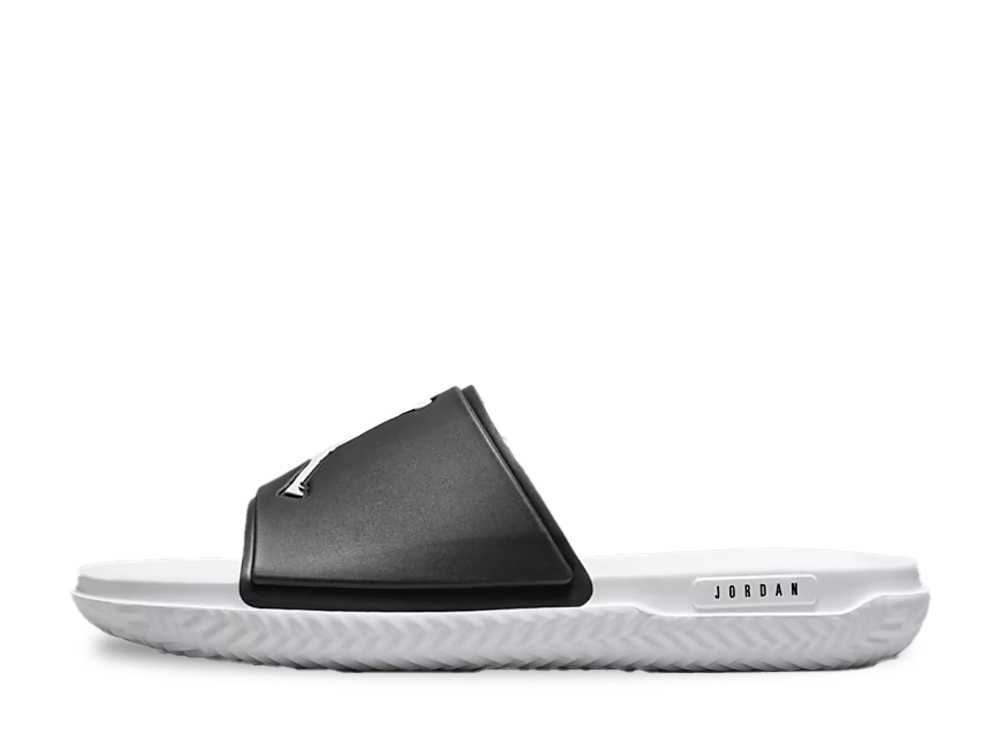 継続期間制限事項【1000円OFF】クーポン券！Nike ナイキ ジョーダン 飛び降りるマン 横すべり 黒いこと/白いこと ナイキ FQ1598-010 メンズ スニーカー 駈けっくらシューズ 21SN-FQ1598-010 メンズ靴-スニーカー
