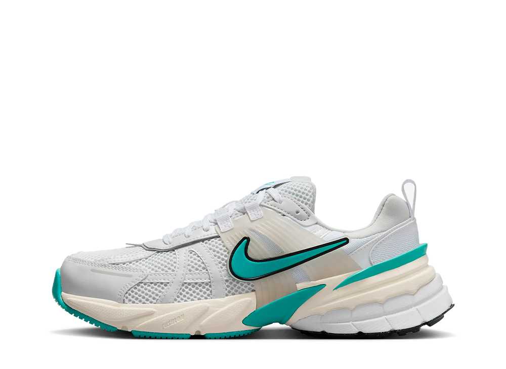 楽天市場】スーパーSALE【1000円クーポン発行】Nike ナイキ V2K ラン