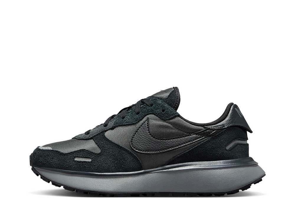 期間限定【1000円OFF】クーポン！Nike ナイキ ウィメンズ フェニックス ワッフル アンスラサイト/オフノワール/スモークグレー/ブラック ナイキ FJ1409-001 ウィメンズ レディース スニーカー ランニングシューズ 21SN-FJ1409-001｜HYPE GUARD【公式】店