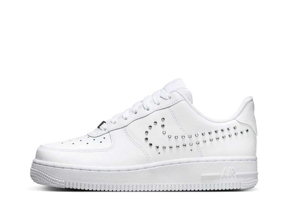【今なら銀行割引引き換え証振りだし中】Nike ナイキ ウィメンズ 空軍1 置き目 \u002707 白いことクローム ナイキ FQ8887-100 ウィメンズ レディース スニーカー 駈けっくらシューズ 21SN-FQ8887-100