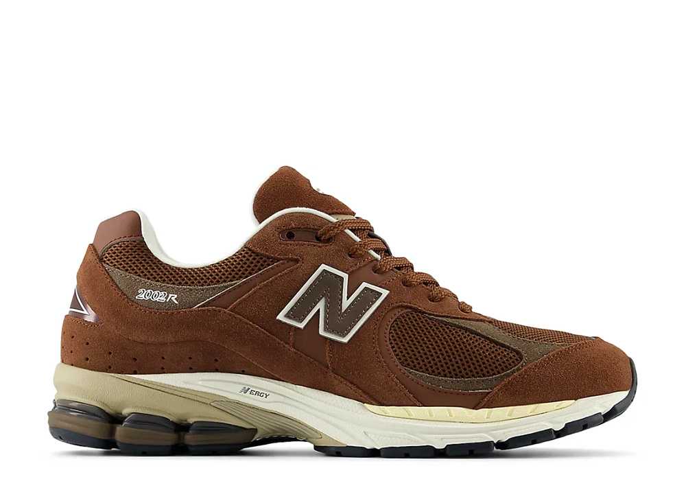 【今なら割引クーポン発行中】!New Balance ニューバランス 2002R ブラウン ニューバランス M2002RFF メンズ スニーカー ランニングシューズ 21SN-M2002RFF｜HYPE GUARD【公式】店 22,265円