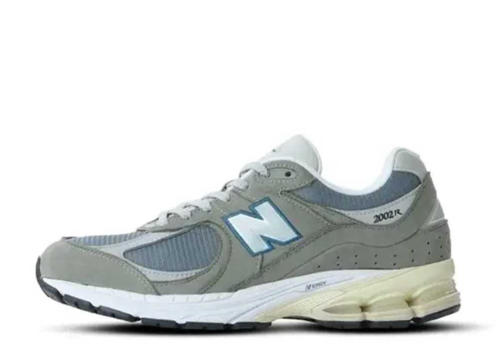 【今なら割引クーポン発行中】!New Balance ニューバランス 2002R ベージュ ニューバランス M2002RNA メンズ スニーカー ランニングシューズ 21SN-M2002RNA|HYPE GUARD【公式】店