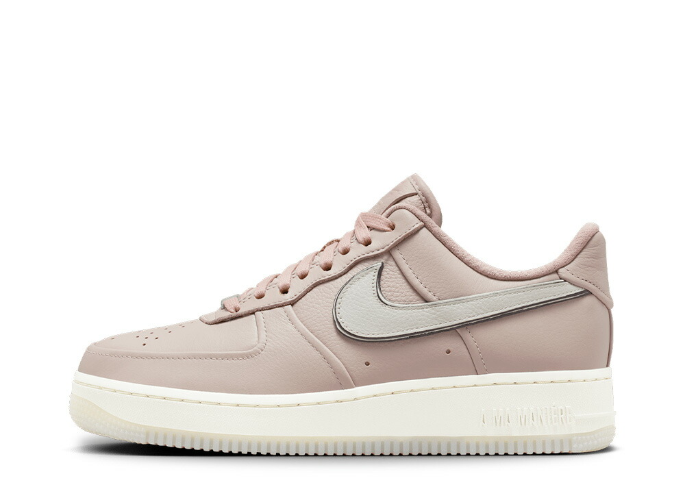 ＼百貨店大売り出し／1000円クーポン券振り出し中！Nike アママニエール × ナイキ ウィメンズ 空軍1 置き目 \u002707 ホワイルユーワースリーピング/WYWS ナイキ HF4084-200 ウィメンズ レディース スニーカー 駈けっくらシューズ 21SN-HF4084-200