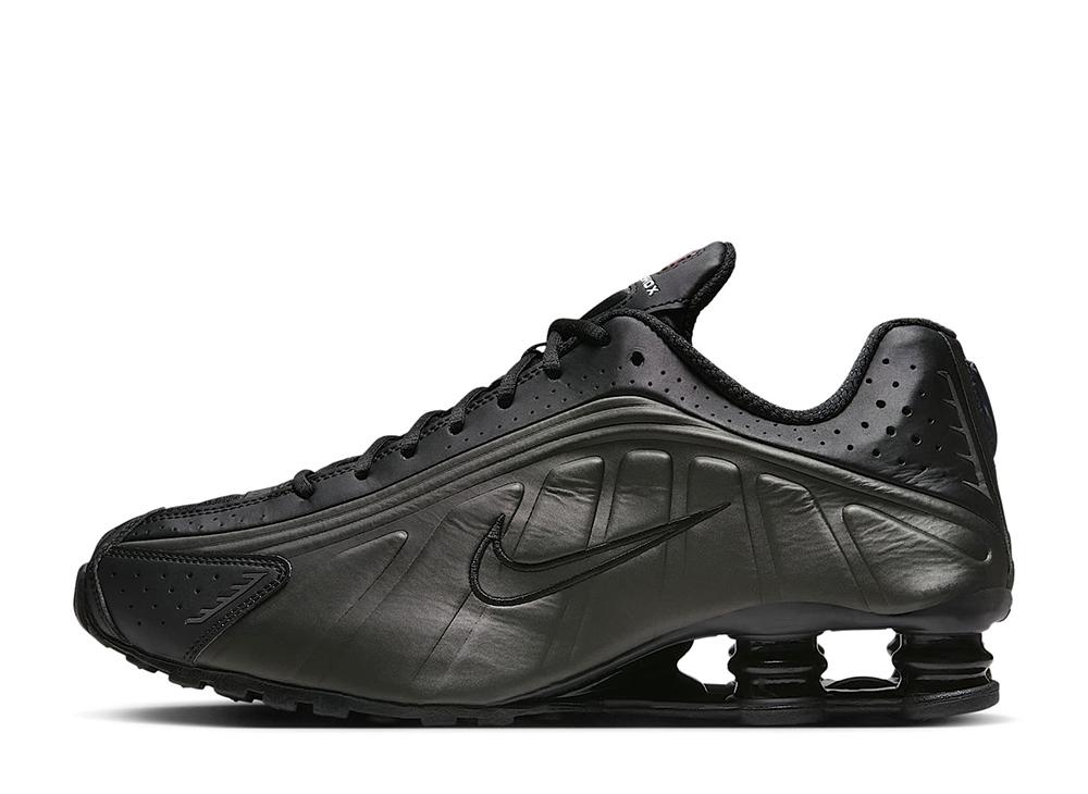 ＼百貨店大売り出し／1000円クーポン券振り出し中！Nike ナイキ ショックス R4 黒いこと/ブライトクリムゾン ナイキ HQ1988-001 メンズ スニーカー 駈けっくらシューズ 21SN-HQ1988-001