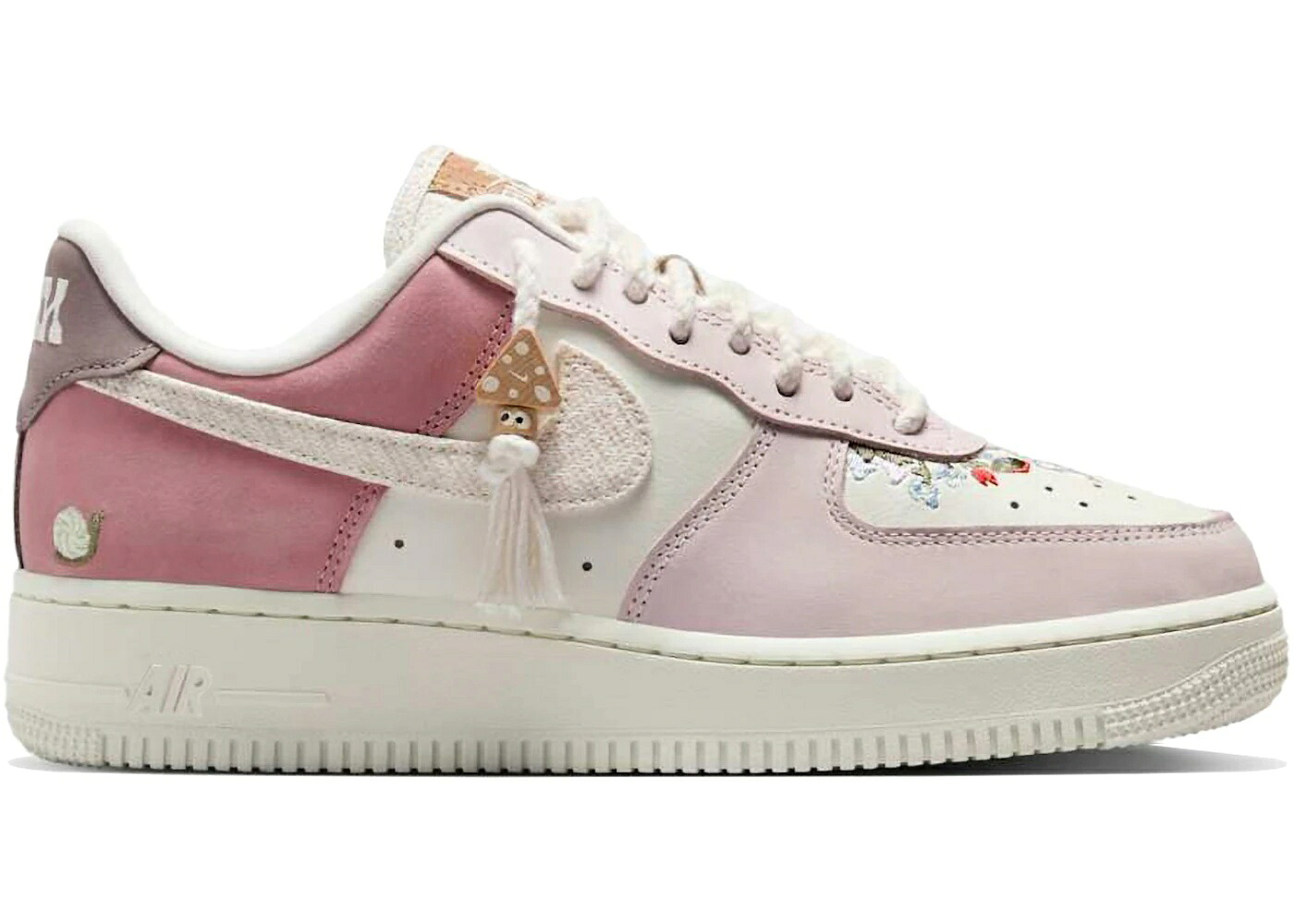 ＼百貨店大売り出し／1000円引き換え証ふり出し中！Nike Nike Air Force 1 Low Mushroom (Women\u0027s) ナイキ IB8874-111 ウィメンズ レディース スニーカー 駈けっくらシューズ 19SX-20250316222907-167