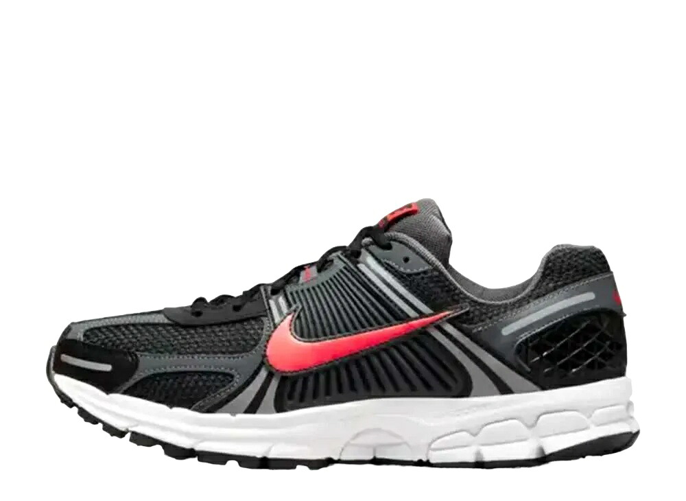【今なら割引クーポン発行中】!Nike ナイキ ズーム ボメロ5 ブラック アンド ピカンテレッド ナイキ FB9149-001 メンズ スニーカー ランニングシューズ 21SN-FB9149-001|HYPE GUARD【公式】店