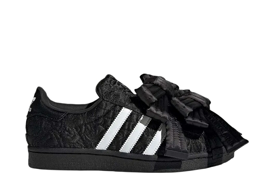 【今なら銀行割引クーポン券振り出し中】adidas キャロライン フウ × アディダスオリジナルス ウィメンズ はやりっ子 中核グループ黒いこと/クラウドホワイト アディダス JR7978 ウィメンズ レディース スニーカー 駈けっくらシューズ 21SN-JR7978