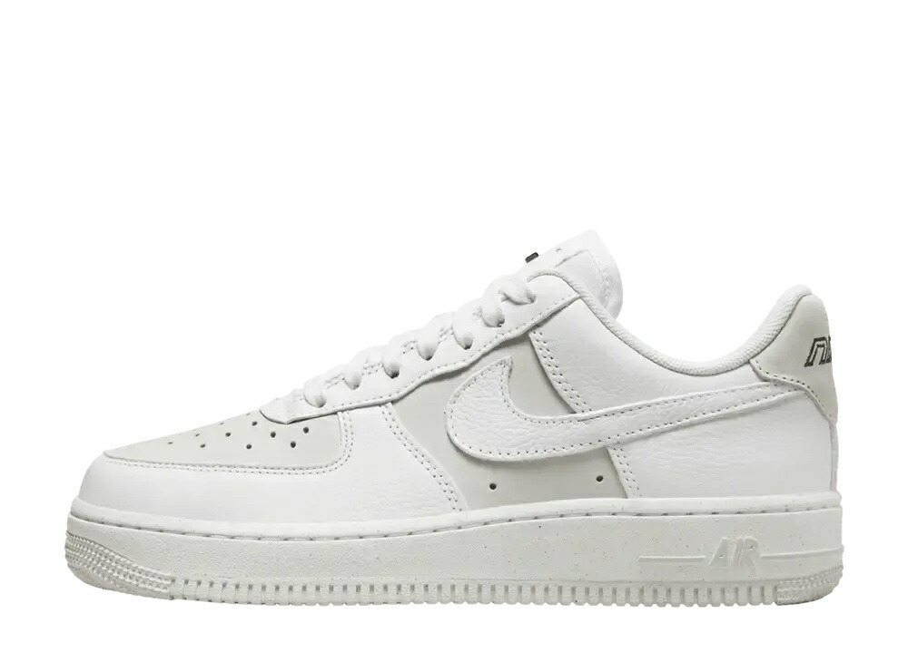 【今なら割り引き引き換え証ふり出し中】Nike ナイキ ウィメンズ 空軍1 \u002707 白いこと アンド フォトンダスト ナイキ DZ2708-102 ウィメンズ レディース スニーカー 駈けっくらシューズ 21SN-DZ2708-102