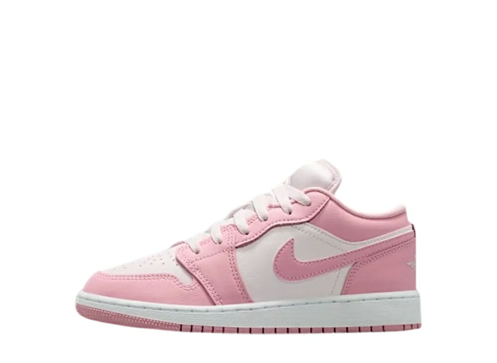 【今なら割引クーポン発行中】Nike ナイキ GS エアジョーダン1 ロー ミディアムソフトピンク/ホワイト/パールピンク (キッズ) ナイキ 553560-614 大人も履ける キッズモデル レディース スニーカー キッズスニーカー ベビーシューズ 21SN-553560-614