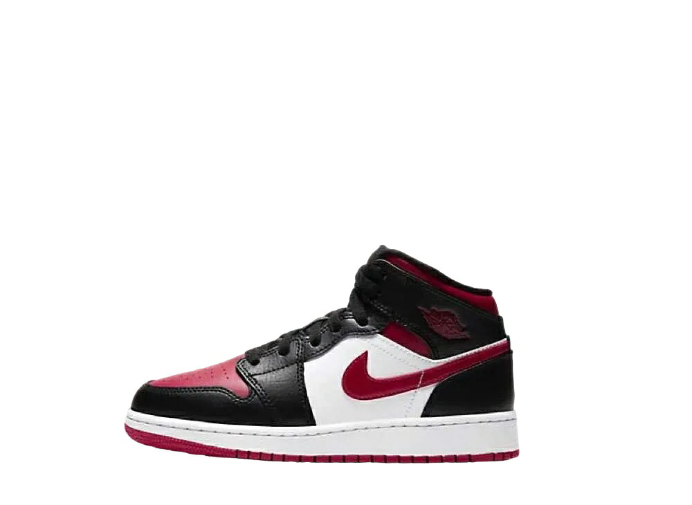 6/15【1000円銀行割引クーポン券】Nike ナイキ GS エアジョーダン1 ミッド 黒いこと/赤いこと/白いこと (キッズ) ナイキ 554725-066 成年者も履ける キッズモデル ウィメンズ レディース スニーカー 駈けっくらシューズ キッズスニーカー もの言う花シューズ 21SN-554725-066