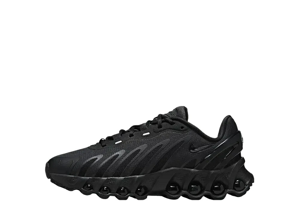 ＼百貨店大売り出し／1000円クーポン券ふり出し中！Nike ナイキ GS 大気圏マックスDN8 トリプル黒いこと/アンスラサイト (キッズ) ナイキ HF7310-002 成年者も履ける キッズモデル ウィメンズ レディース スニーカー 駈けっくらシューズ キッズスニーカー もの言う花シューズ 21SN-HF7310-002