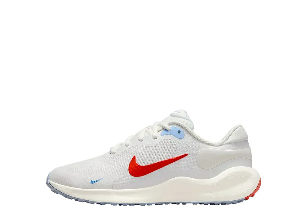 期間限定【1000円OFF】クーポン！Nike ナイキ GS レボリューション7 サミットホワイト/セイル/サイキックブルー/ピカンテレッド (キッズ) ナイキ FB7689-104 大人も履ける キッズモデル レディース スニーカー キッズスニーカー ベビーシューズ 21SN-FB7689-104｜HYPE GUARD【公式】店