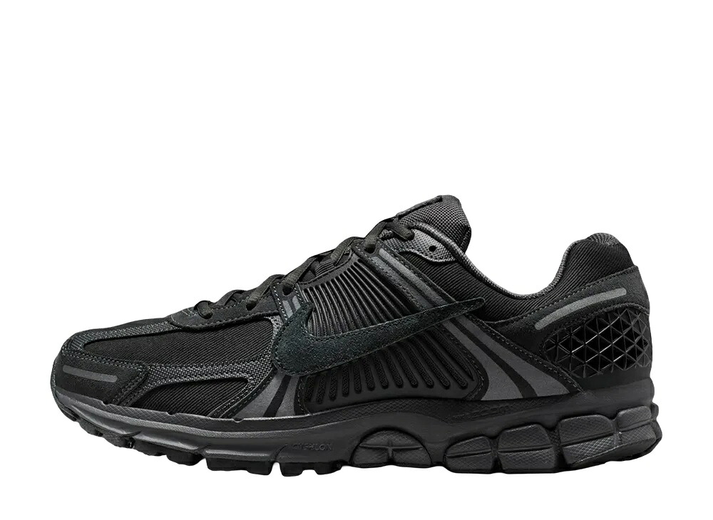 ＼百貨店大売り出し／1000円引き換え証書き著す中！Nike ナイキ 望遠レンズ ボメロ5 ダークスモークグレー/アンスラサイト ナイキ IH8039-002 メンズ スニーカー 駈けっくらシューズ 21SN-IH8039-002