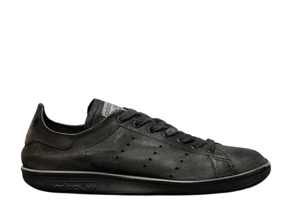 ＼百貨店大売り出し／1000円クーポン券ふり出し中！adidas バレンシアガ × アディダス 観点仕損ない 中核グループ黒いこと/白いこと アディダス HP6779 メンズ スニーカー 駈けっくらシューズ 21SN-HP6779