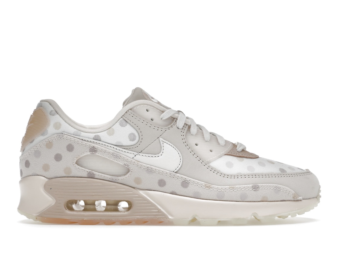 数量限定【1000円クーポン】Nike エアマックス 90 NRG \