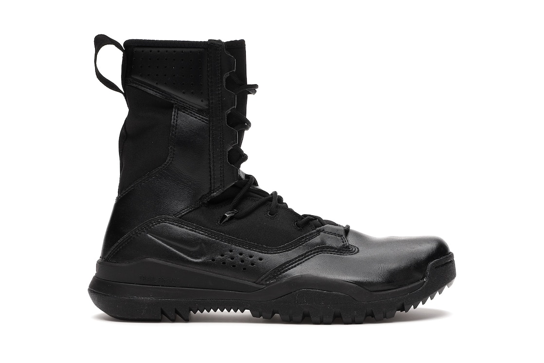 NIKE ナイキ SFB スペシャルフィールドブーツ キャンバス 黒 新品 ナイキ Nike SFB Special Field Boot スペシャルフィールド