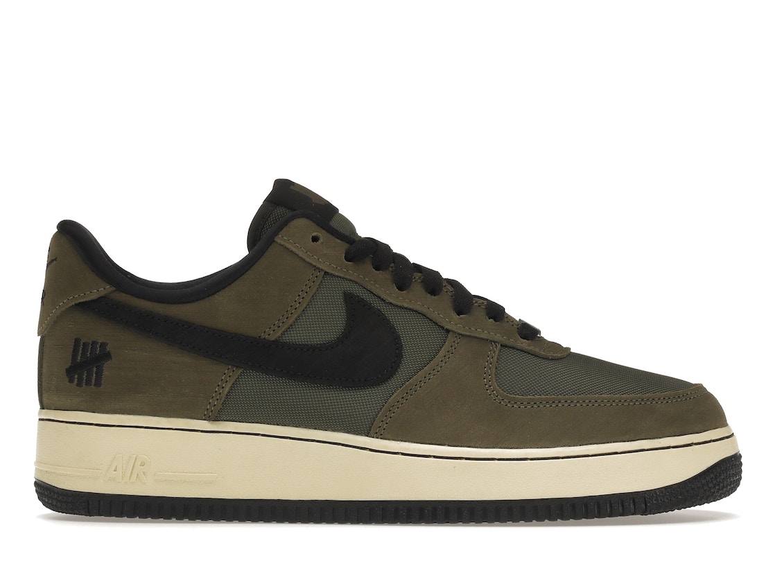 【今なら割引クーポン発行中】!Nike アンディフィーテッド &times; エアフォース1 ""オリーブ"" Air Force 1 Low SP ""Undefeated Ballistic Dunk vs. AF1"" ナイキ アンディフィーテッド &times; ナイキ エアフォース1 DH3064-300 メンズ スニーカー ランニングシューズ｜HYPE GUARD【公式】店