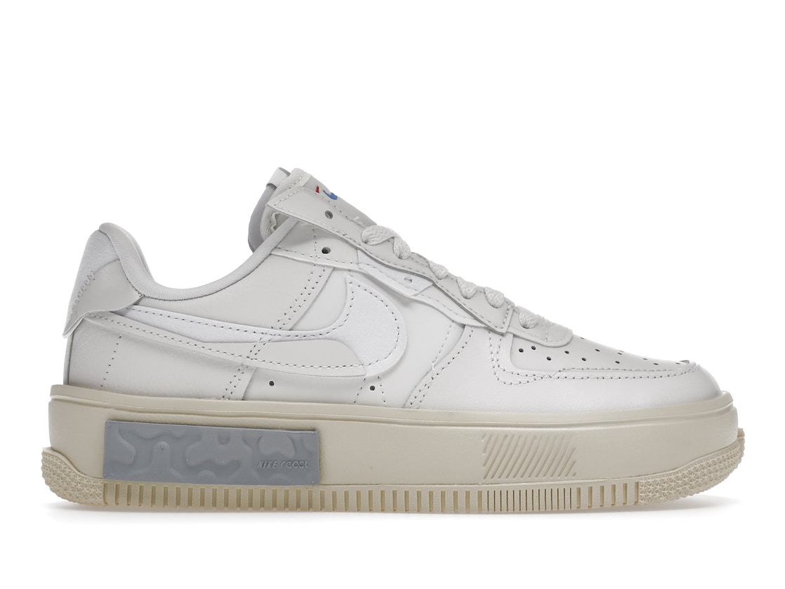 数量限定【1000円クーポン】Nike ウィメンズ エアフォース1 フォンタンカ \