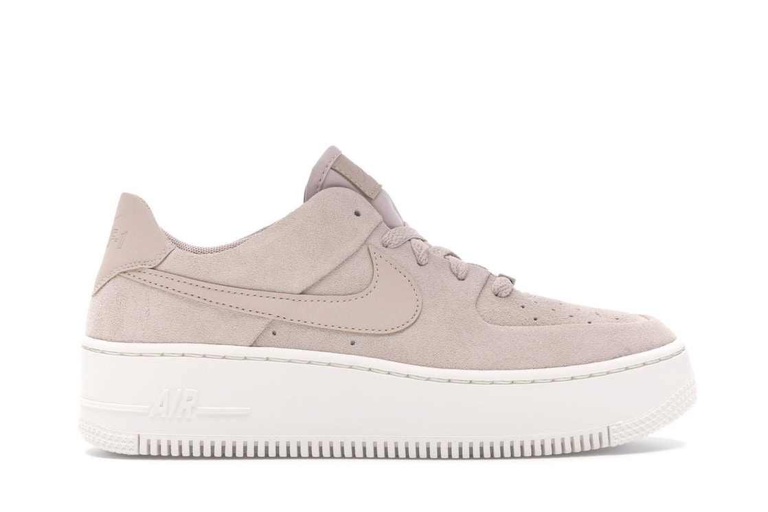 数量限定【1000円クーポン】Nike エアフォース セージ ロー \