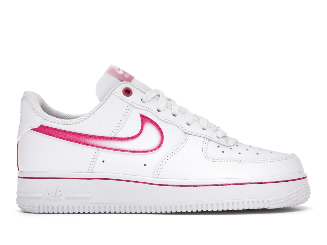 数量限定【1000円クーポン】Nike ウィメンズ エアフォース 1 ロー \