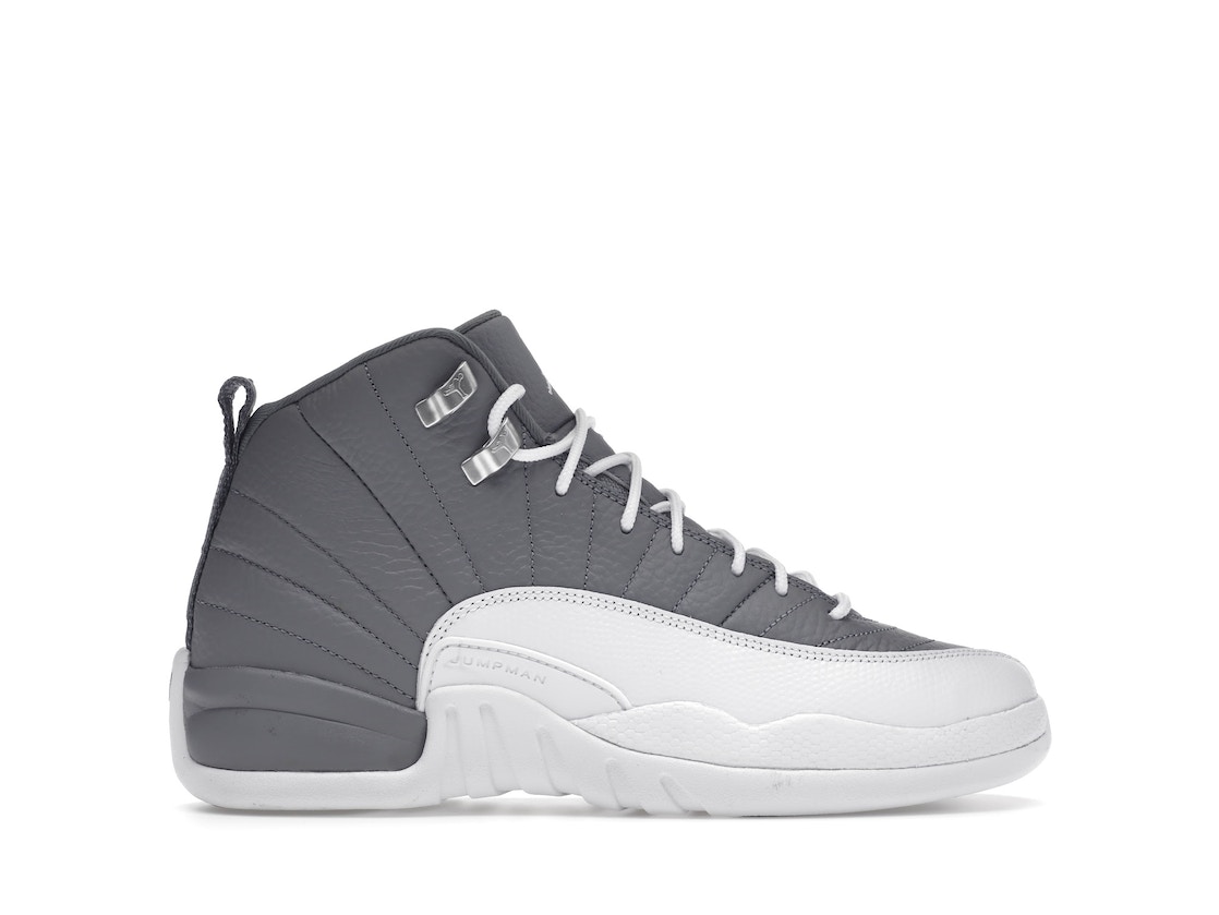 【今なら割引クーポン発行中】!Jordan 12 Retro Stealth (GS) ナイキ エア ジョーダン 12 レトロ 153265-015 大人も履ける キッズモデル ウィメンズ レディース スニーカー ランニングシューズ キッズスニーカー ベビーシューズ 19SX-20220926144728-148|HYPE GUARD【公式】店