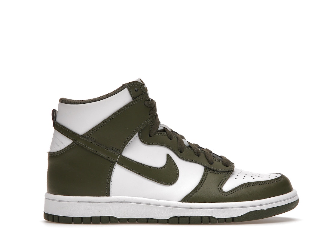 【今なら割引クーポン発行中】Nike GS ダンク ハイ ""チャンピオンシップ カーキ"" Dunk High Retro ""Cargo Khaki (GS)"" ナイキ ナイキ ダンク ハイ DB2179-105 大人も履ける キッズモデル レディース スニーカー キッズスニーカー ベビーシューズ｜HYPE GUARD【公式】店
