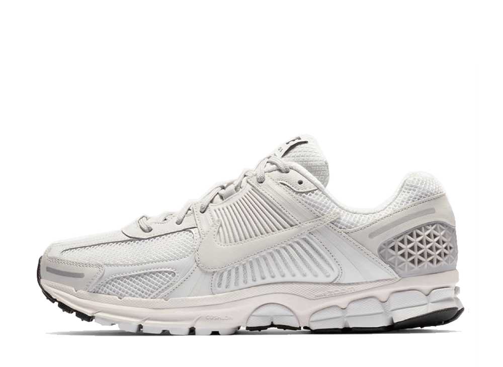 数量限定【1000円クーポン】Nike ナイキ ズームボメロ5 ヴァストグレー ナイキ BV1358-001 メンズ スニーカー ランニングシューズ 21SN-BV1358-001