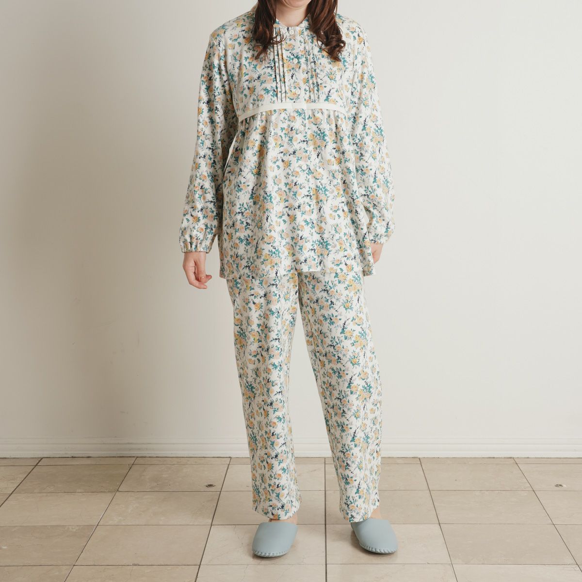 【百貨店大売り出し押さえる引き換え証客体！】 KID BLUE / ちびっ子青碧  エディスフラワーN[長袖パジャマ]