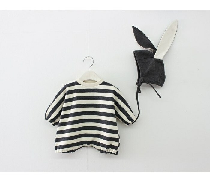 男の子 女の子 ロンパース 白 秋 かわいい うさ耳フード付き 長袖 男女兼用 青 冬 ボーダー