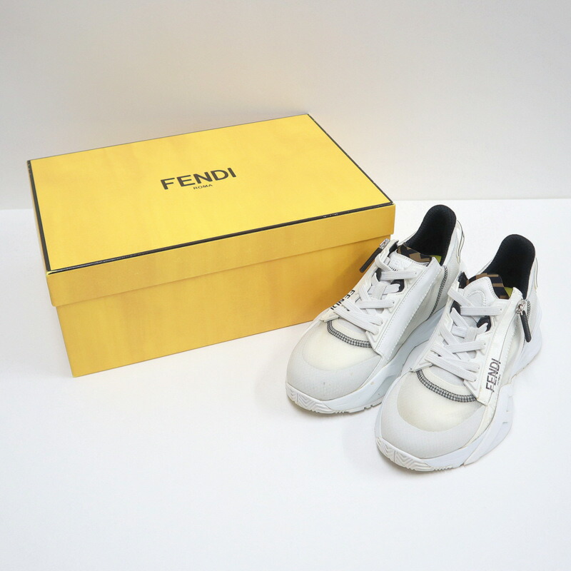 23.5㎝ ✨人気モデル FENDI ズッカ スニーカー ローカット ホワイト 23.5㎝ ✨人気モデル FENDI ズッカ スニーカー ローカット