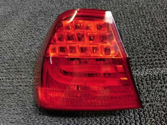 BMW E91 3シリーズツーリングLEDテール 紅白 在庫処分 BMW 3シリーズ E91 後期 LCI ステーションワゴン LED