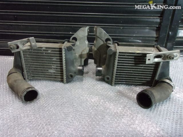 【中古】Z32 フェアレディZ 純正 ノーマル インタークーラー 13段 62684 40P01 62685 40P01 / 2S10-947