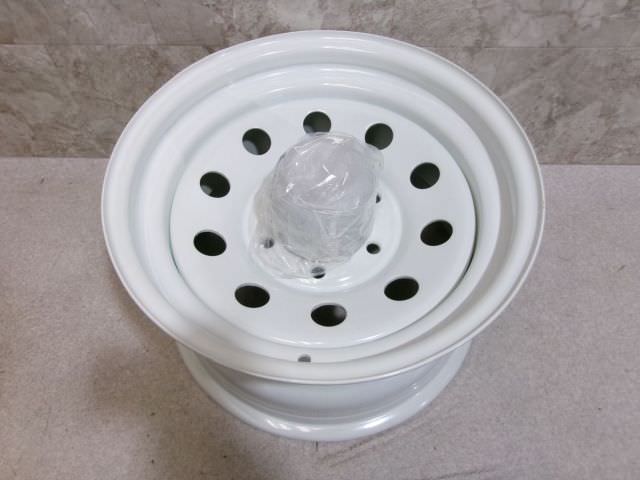 【中古】★新品!★社外 16インチホイール 10JJ+22.5 6穴 PCD139.7 ホワイト系 鉄チン 1本 / Q12-1819｜メガキングドットコム