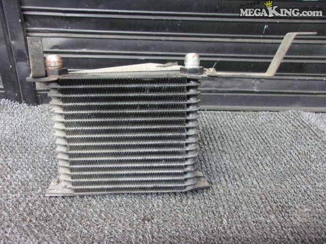 【中古】BNR32 スカイライン GT-R GTR 社外 オイルクーラー 15段 社外 カバー 付 RB26DETT / 4T1-1580