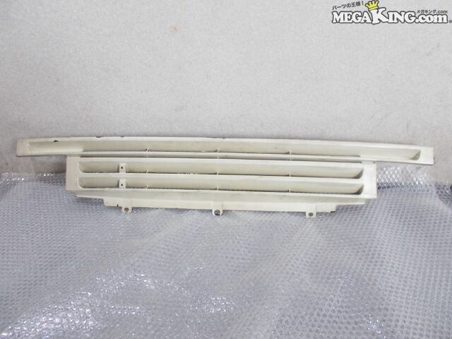 【中古】★即納★ルノー サンク ターボ GT フロントグリル 7700778738 / 2S6-1460