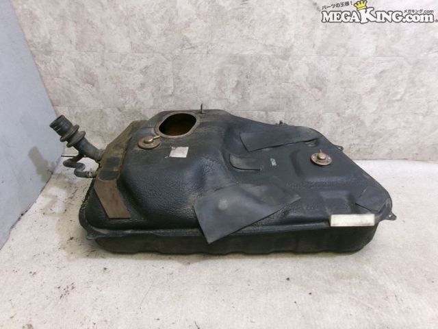 【中古】FD3S RX-7 RX7 純正 ノーマル ガソリンタンク 燃料タンク 13B ロータリー / 2T4-753