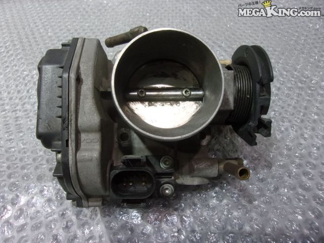 【中古】VW フォルクスワーゲン 1JAPK ゴルフ4 純正 ノーマル スロットル スロットルボディ 06A133064 / 5T4-738|メガキングドットコム