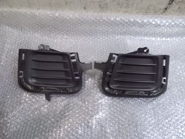 【中古】★激安!★NHP10 アクア 前期 純正 ノーマル フォグカバー パネル トリム 左右 81481-52440 81482-52370 / 2P9-860