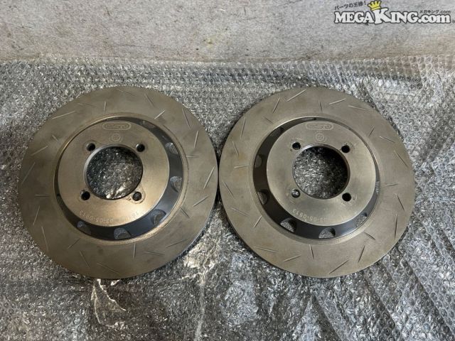 【中古】車種不明 CSD スリット ブレーキ ローター 4穴 280mm 左右セット S30Z ? フェアレディZ ? 分かる方 / T5-407｜メガキングドットコム 22,221円
