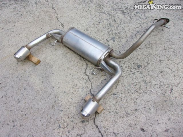 【中古】LA400S コペン 純正 ノーマル マフラー 18223 SANKEI ガスケット 付 / 4KS11-1734｜メガキングドットコム